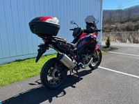 NOUVELLE Moto d'aventure Honda Africa Twin DCT 2026