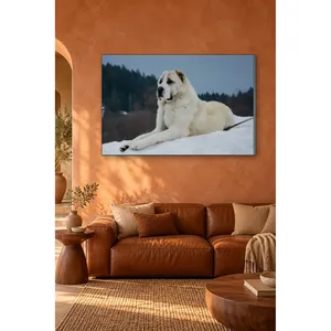 Impresión en lienzo de un perro pastor blanco Fida durmiendo en la nieve - Product Image 1