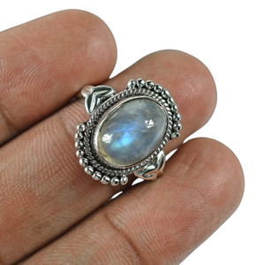 Anillo de piedras preciosas de piedra lunar de plata esterlina 925 estilo bohemio, joyería hecha a mano, anillo de plata, joyería para mujer, regalo de boda para ella - Product Image 1