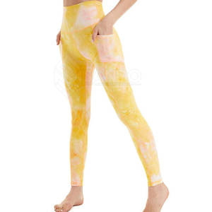 Legging décontracté Tie Dye pour femmes taille mi-élastique Yoga Wear pantalon à motif solide fabriqué au Pakistan - Product Image 1