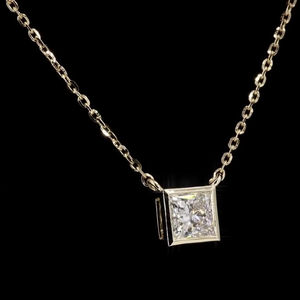 Elegante collar ligero de diamante cultivado en laboratorio de corte princesa de 1 quilate en oro amarillo de 14 quilates para collar de elegancia diaria para uso regular - Product Image 3