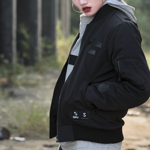 Chaqueta Bomber de Satén Personalizada de Alta Calidad para Hombre - Estilo Urbano de Invierno con Logotipo Frontal, Transpirable y de Secado Rápido - Product Image 3