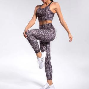 Conjunto de Yoga informal de nuevo diseño para mujer, mallas deportivas de gran tamaño impermeables ecológicas, cintura elástica de talla grande para entrenamiento de gimnasio - Product Image 2