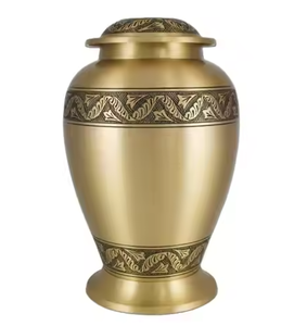 Urne funéraire en métal pour cendres humaines adultes, grande urne funéraire artisanale, disponible en laiton et en aluminium - Product Image 2