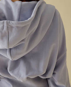 Sweat à capuche surdimensionné personnalisé haut court pull à capuche décontracté hiver tricoté surdimensionné décontracté solide sweats à capuche tricotés pour femme - Product Image 3