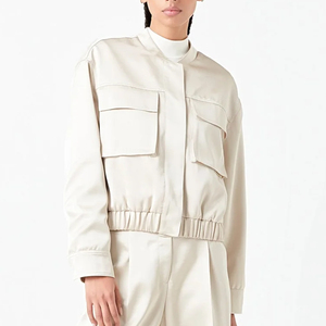 Chaqueta universitaria de satén económica para mujer, chaqueta universitaria de satén de lona ligera transpirable a bajo precio - Product Image 5