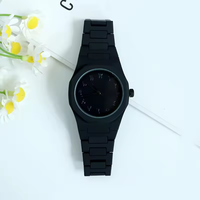 Montre à quartz d'inspiration scandinave, design épuré, bracelet tactile, style de vie jeune, emballage personnalisé pour partenaire de vente au détail