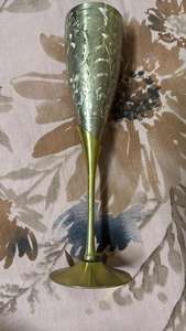 Copas de Vino Ecológicas Hechas a Mano con Borde Dorado Grabado en Latón, Copas de Vino con Tallo de Metal para Vino Tinto - Product Image 4