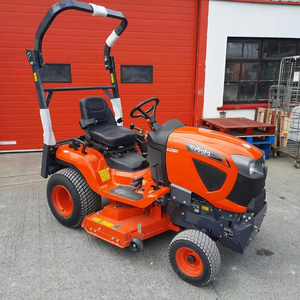 Para G261RD 70HP 4WD Farm Tractor Cortacésped de descarga trasera con alta productividad y bomba esencial y componentes de caja de cambios - Product Image 1