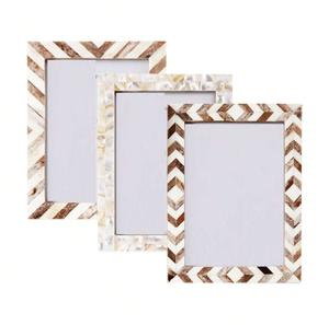 Cadre photo en bois fait main de meilleure qualité avec incrustation de nacre Décoration de maison indienne décorative et vaisselle Matériau en résine - Product Image 4