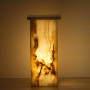 Lámparas de mesa de mármol de ónix respetuosas con el medio ambiente al por mayor diseño tallado hecho a mano para la decoración del hogar y del hotel con estilo y superventas - Product Image 6