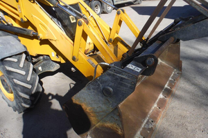 รถแบคโฮล JCB 4CX ดีเซล ใหม่และมือสอง ประสิทธิภาพสูง พร้อมถังขนาด 1.25 เมตร รถแบคโฮลขนาดกลาง - Product Image 4