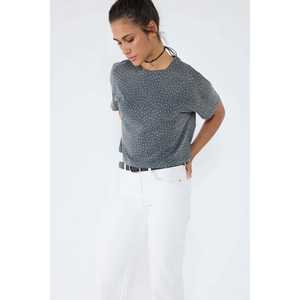 Camiseta Corta con Adornos de Piedras - Product Image 1