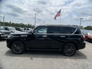 Offre Spéciale : Infiniti QX80 Sensori 4x4 d'occasion 2023 - Prêt à être expédié - Product Image 4