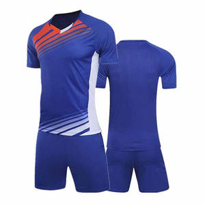 Conjunto de Entrenamiento de Fútbol Personalizable, Camiseta y Pantalones Cortos, Uniforme Transpirable 100% Poliéster para Hombre y Mujer, con Nombre de Equipo Personalizado, Manga Corta - Product Image 1