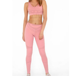 Ensemble de yoga personnalisé très à la mode et vente chaude pour dames style unique motif solide avec marque privée caractéristique respirante - Product Image 1