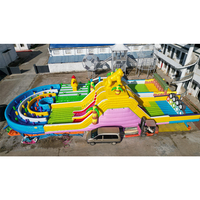Château gonflable en PVC à prix d'usine pour adultes et enfants, parcours d'obstacles, usage commercial, capacité de 500 kg, jeux de plein air, saut