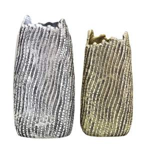 แจกันดอกไม้โลหะทำด้วยมือแจกันตกแต่งหรูหราทันสมัยทำด้วยมือสำหรับการตกแต่งห้องนั่งเล่นที่หรูหรา - Product Image 4