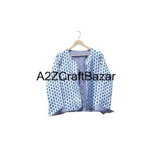 Vente en gros de vestes matelassées réversibles pour femmes en coton 100% pur avec imprimé floral pour l'automne et l'hiver pour femmes - Product Image 1