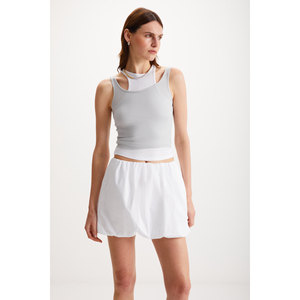 ETHIQUET DEMEKA เสื้อเกาะอกทรงสลิมสำหรับผู้หญิง - Product Image 1