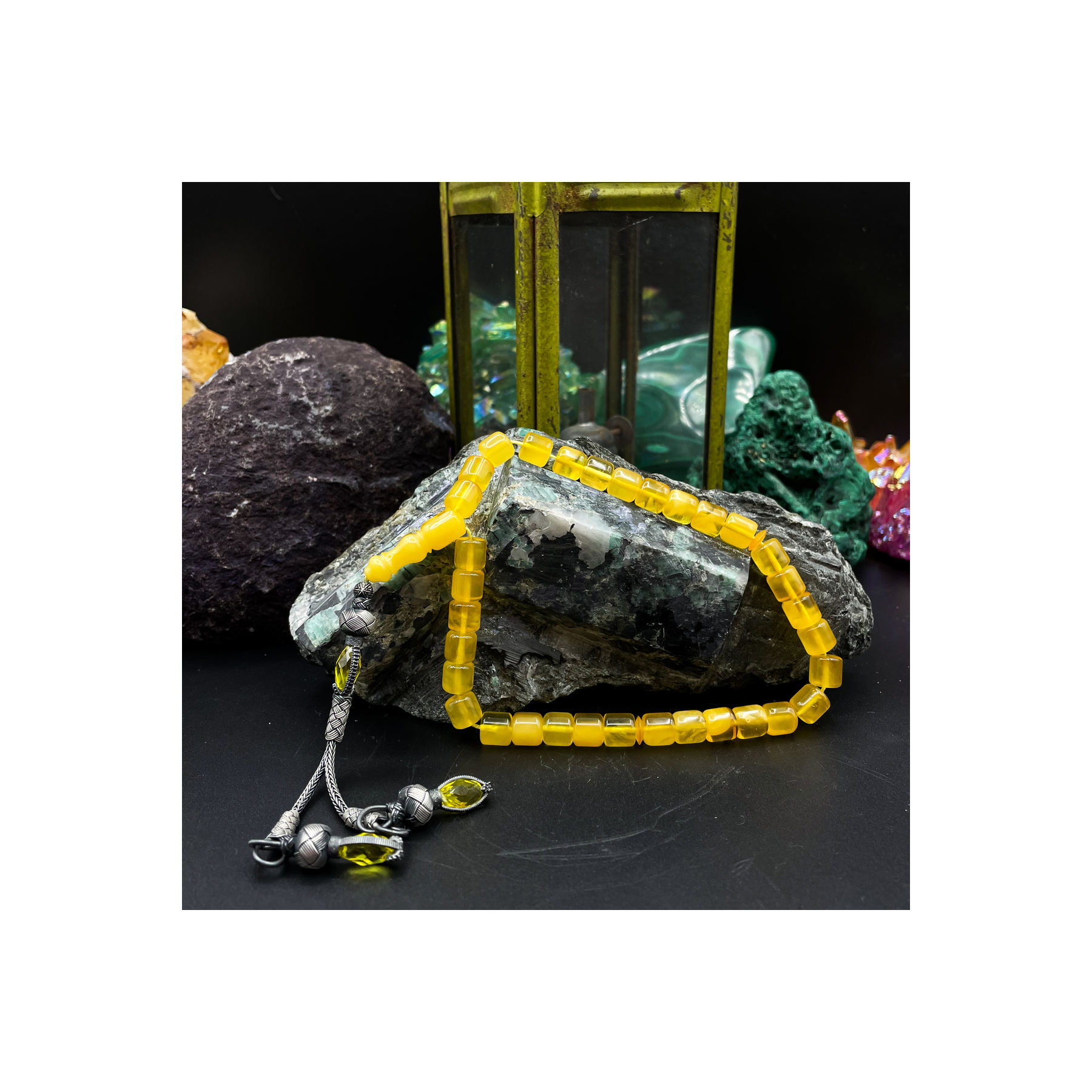 สีเหลือง