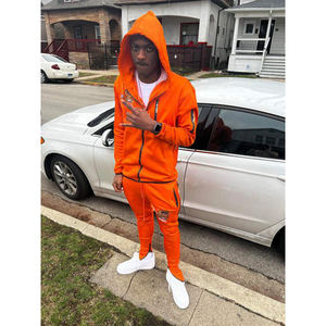 Ensemble de jogging unisexe de haute qualité costume à capuche avec logo personnalisé grande taille imprimé hiver polaire vente en gros d'usine ensembles de tailles superposées pour hommes - Product Image 1