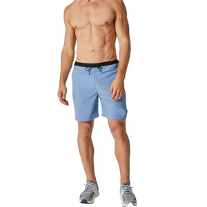 Pantalones cortos de correr para hombre con cintura ajustable y logotipo personalizado para un ajuste perfecto y un estilo único - Product Image 1