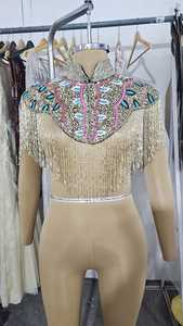 ชุดเดรสทรงตรงปักเลื่อมเลื่อมคอวีดีไซน์สวยงาม - Product Image 2