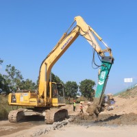 Tête de mélange d'excavatrice KS4500 machines de construction de longueur de 4M pour le rivage de remblai de stabilisation de site contaminé