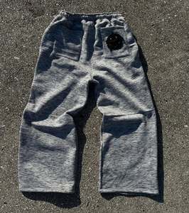 ผ้าโพลีเอสเตอร์/คอตตอนผสมขนสัตว์สำหรับผู้ชาย แบบขายส่ง สั่งทำได้ ทรงหลวม สไตล์สตรีท ยืดหยุ่นปานกลาง ปักลาย ไม่หด แห้งเร็ว - Product Image 6