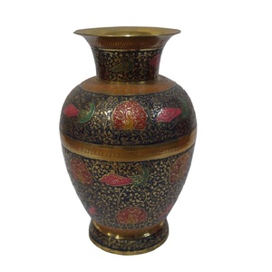 แจกันดอกไม้ทองเหลืองพร้อมสลักสีทองสีแดงและสีดำตกแต่งบ้านตกแต่งโต๊ะแจกันดอกไม้ - Product Image 2