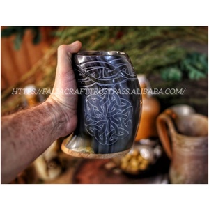 Taza de cuerno vikingo Nuevo diseño Tankard de cuerno natural Técnica pulida - Product Image 2