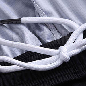 Uniforme de voleibol de alta calidad hecho con tela avanzada que absorbe la humedad que ofrece comodidad y flexibilidad diseñados - Product Image 5