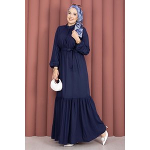 Robe bleu marine modeste semi-boutonnée avec ceinture, en crêpe de soie et mousseline tricotée de haute qualité, col montant, imprimé basique naturel - Product Image 1