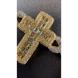 Brazalete Infinito Blazing Cross con Moissanita y Engaste Pavé, Plata 925, Lujo Unisex para Uso Diario - Product Image 5