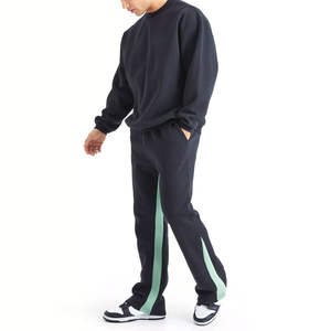 Survêtements évasés en tissu 100% coton pour hommes en plusieurs couleurs OEM Custom Made Logo Design Men Flare Tracksuits à bas prix - Product Image 4