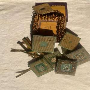 Déchets de processeur en céramique de haute qualité en gros, fonction ECC, type DDR et DDR2, avec plaqué or - Product Image 5