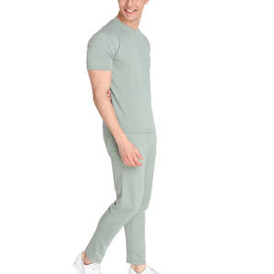 Ensemble t-shirt et pantalon pour homme avec logo personnalisé et imprimé de couleur unie et tendance Ensemble t-shirt et pantalon respirants pour homme - Product Image 2