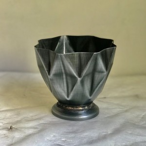Black Antique Finish High Quality Top Selling Candle <b>Jars</b> with Diamond Design Metal with Base Table Top Candle Vessel Bowls - Product Image 3