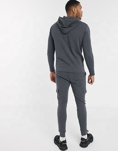 Precio accesible Hombres Logotipo personalizado 2 piezas Set Top Trending Hoodie Bordado desgastado DTF & DTG Traje y pantalones de impresión digital - Product Image 4