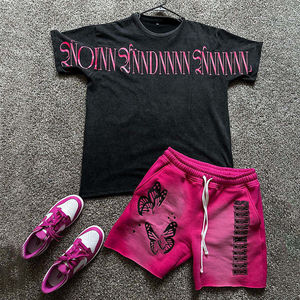 Ensemble T-shirt et short de survêtement pour homme en molleton de coton lourd délavé à l'acide, style vintage, col rond, avec impression sérigraphique et broderie - Product Image 2