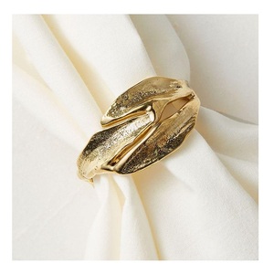 Anneaux de serviette en métal doré et ivoire de qualité supérieure, sculptés, pour mariage et occasions spéciales - Product Image 3