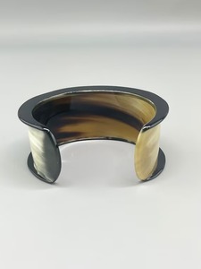 Prix de gros boutons de manchette en corne écologiques faits à la main avec des formes personnalisées pour la mode durable Par HF CRAFTS - Product Image 5