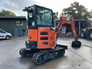 รถขุดตีนตะขาบ Kubota ZX26U ของแท้จากญี่ปุ่น ขนาด 2 ตัน รถขุดขนาดเล็ก Kubota U20 มือสอง รุ่น Kubota U17 20 25 30 ขนาด 1.7 ตัน 2 ตัน 2.5 ตัน 3 ตัน - Product Image 4