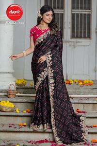 Bandhani Print All Over Sari en Sartin Georgette con borde bordado y Pallu Ropa étnica elegante para saris festivos de boda - Product Image 4