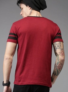 Camiseta Deportiva Ligera de Manga Corta para Hombre, Corte Ajustado, con Color y Logotipo Personalizables, Secado Rápido y Transpirable, Último Diseño - Product Image 2