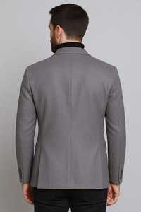 Blazer en laine gris pour homme très demandé, tendance, à deux boutons, pour les professionnels, disponible à un prix raisonnable - Product Image 2