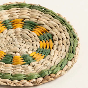 Sous-verres en spirale en jonc de mer personnalisés et colorés, tissés à la main en fibre naturelle, pour la protection des boissons (café, thé et tasses), OEM ODM en gros - Product Image 5