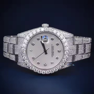 Montre de luxe en diamant Iced Out Marque VVS Moissanite Montre mécanique en acier inoxydable Montre à cadran blanc personnalisée - Product Image 1