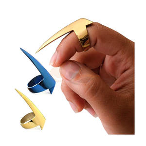 Pinces à cheveux en acier inoxydable léger Jackbilly Enterprises pour la séparation et le sectionnement des mèches, pour un coiffage précis, usage commercial - Product Image 1